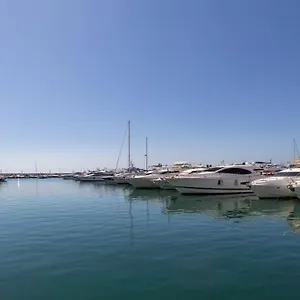 https://apt-in-the-heart-puerto-banus-luxurious.es-andalucia.com