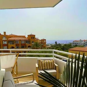 https://refurbished-1-bedroom-apartment-with-large-pool.in-canary-islands.com